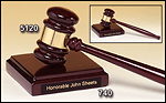 Rosewood piano-finished gavel and sounding block