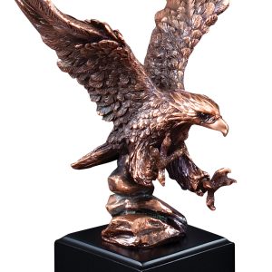 7.5 inch American eagle sculpture