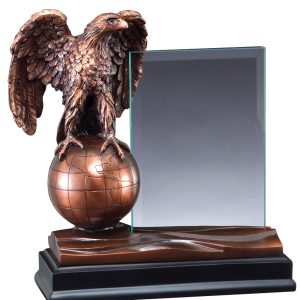 8 inch eagle on globe sculpture with 4'' x 6'' glass